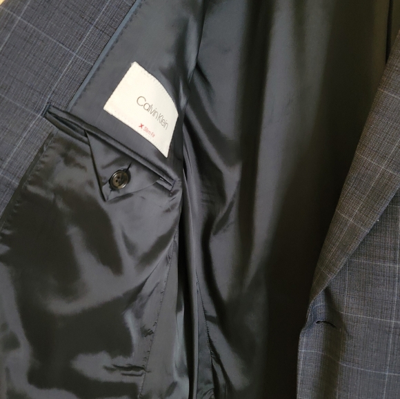 Calvin Klein X Slim Fit blue windowpane print 3 piece Size 44R Coat 36R Pant - Picture 9 of 16